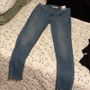 535 SUPER SKINNY LEVI JEANS
